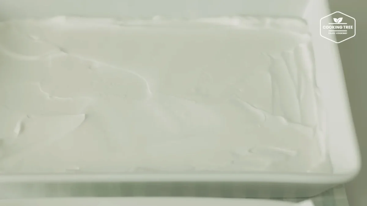 Shine Muscat Green Grape Cake Recipe