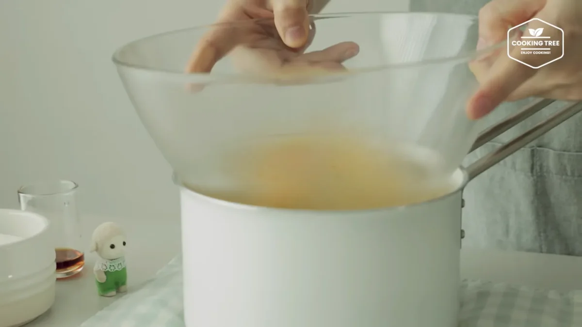 Shine Muscat Green Grape Cake Recipe