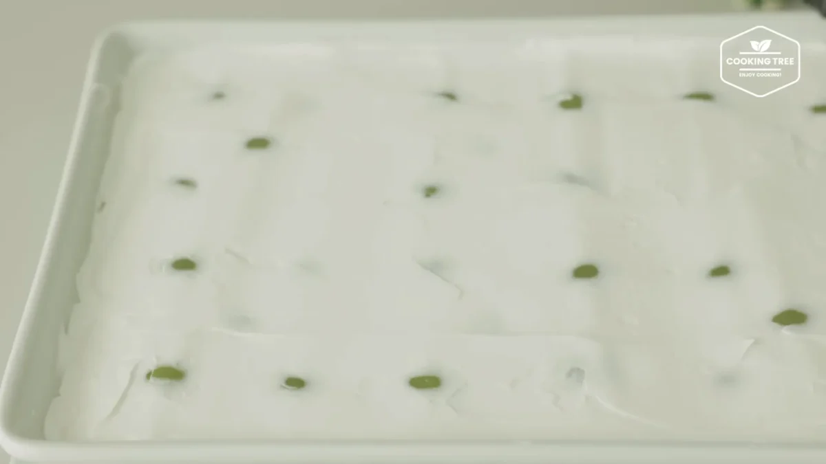 Shine Muscat Green Grape Cake Recipe