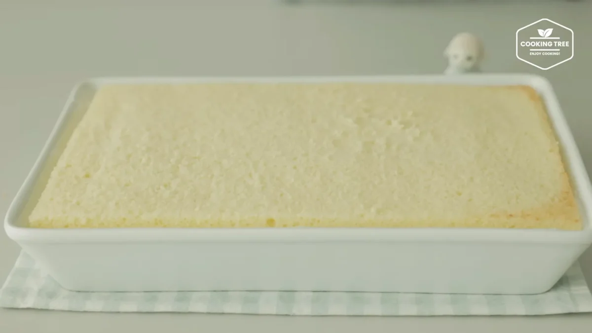 Shine Muscat Green Grape Cake Recipe