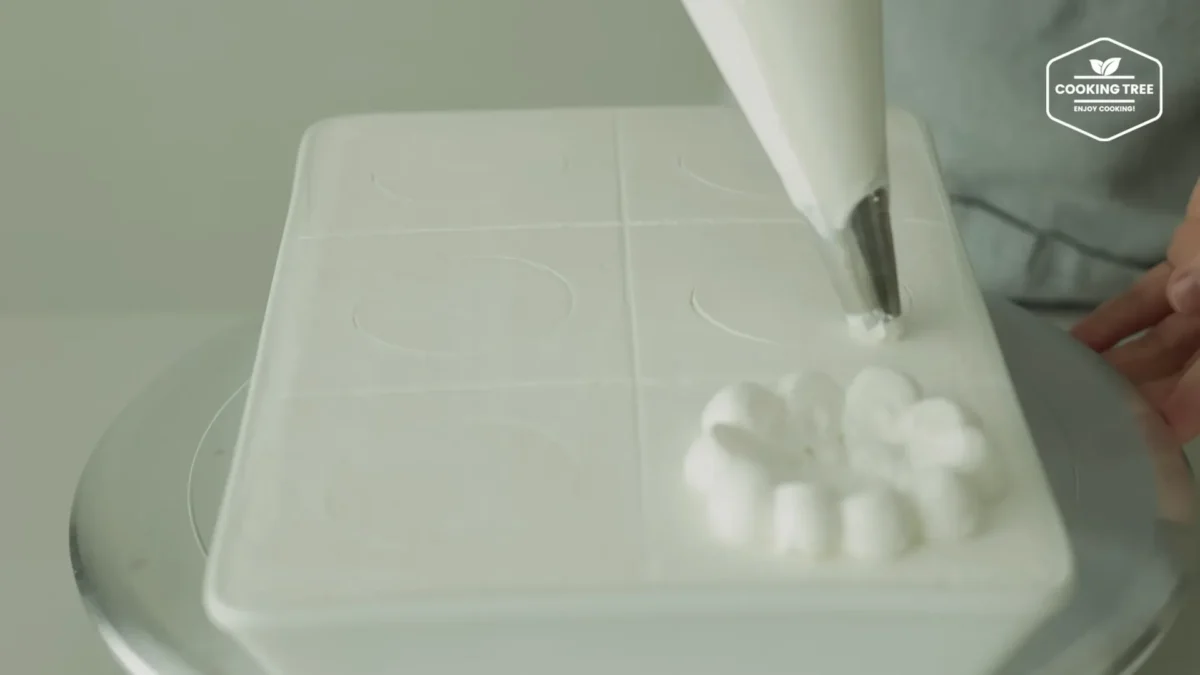 Shine Muscat Green Grape Cake Recipe