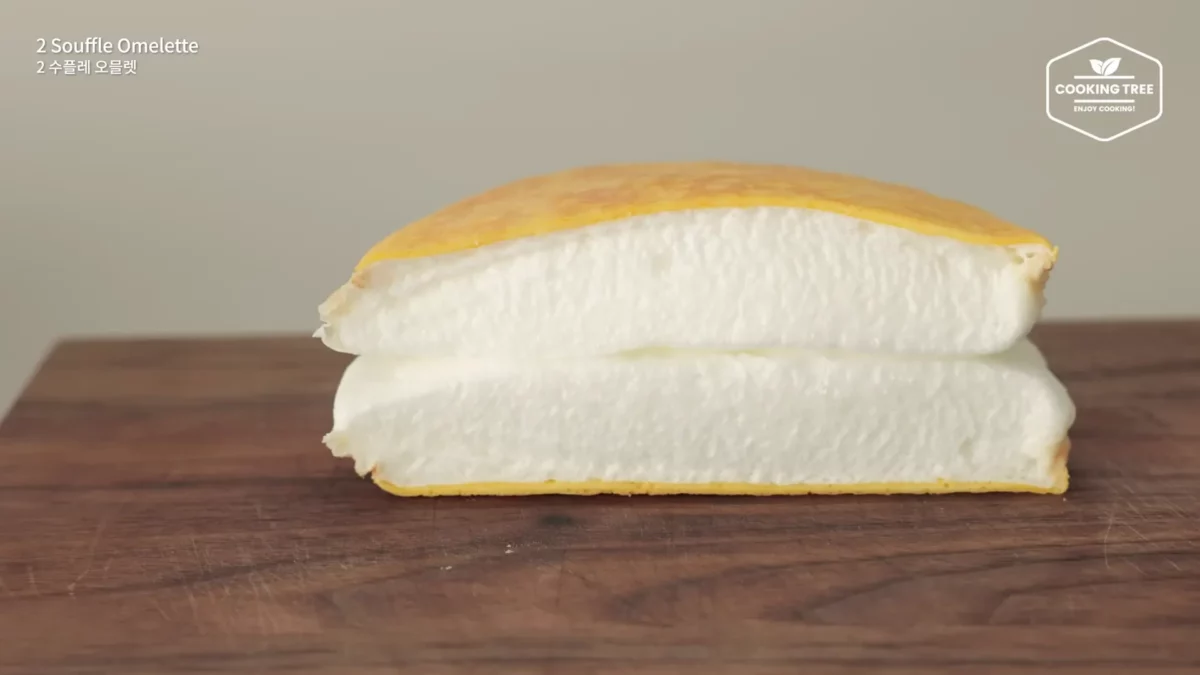 Ways to make Souffle Omelette with Eggs Easy Recipe