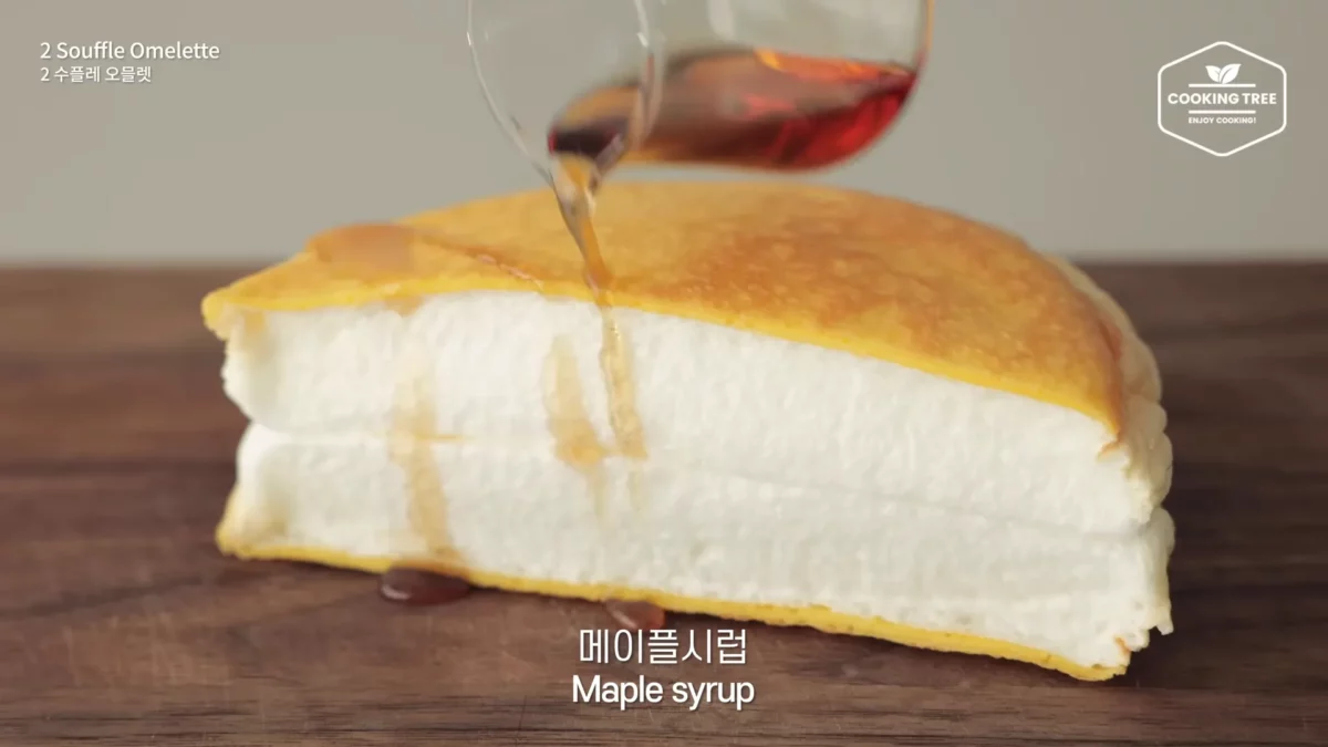 Ways to make Souffle Omelette with Eggs Easy Recipe