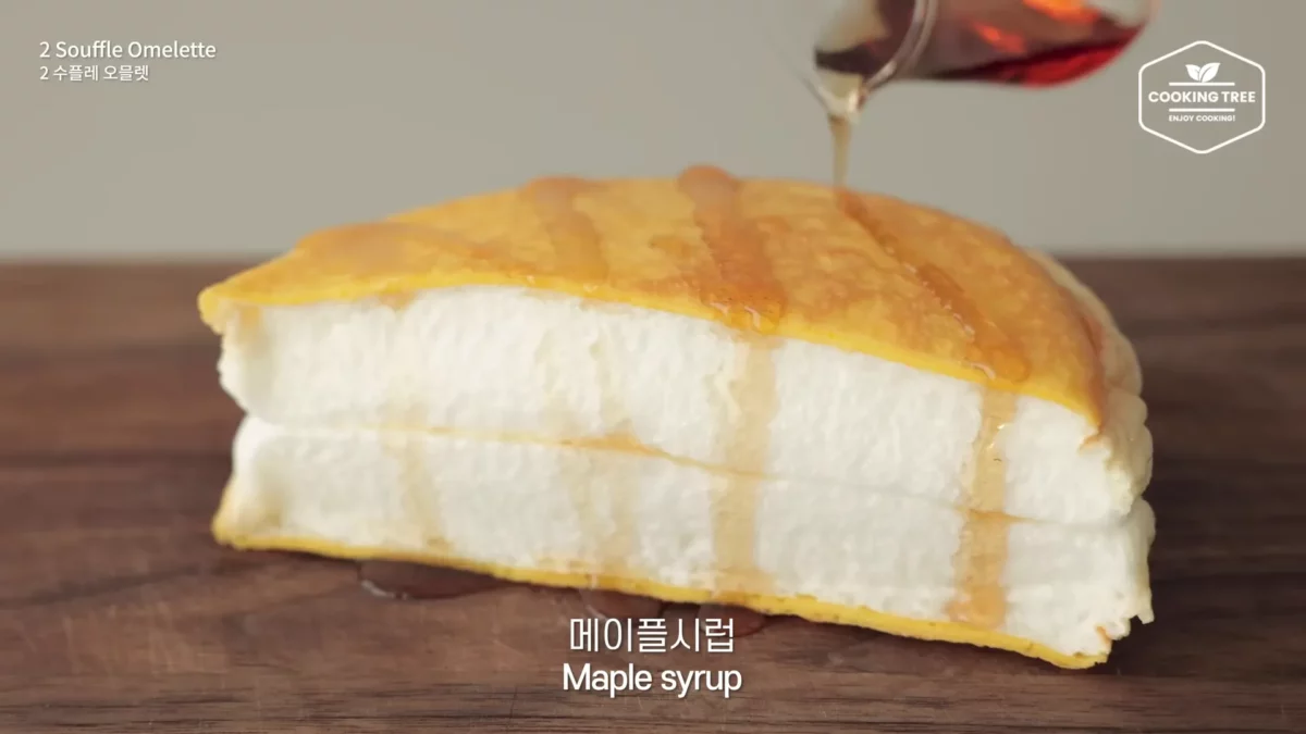 Ways to make Souffle Omelette with Eggs Easy Recipe