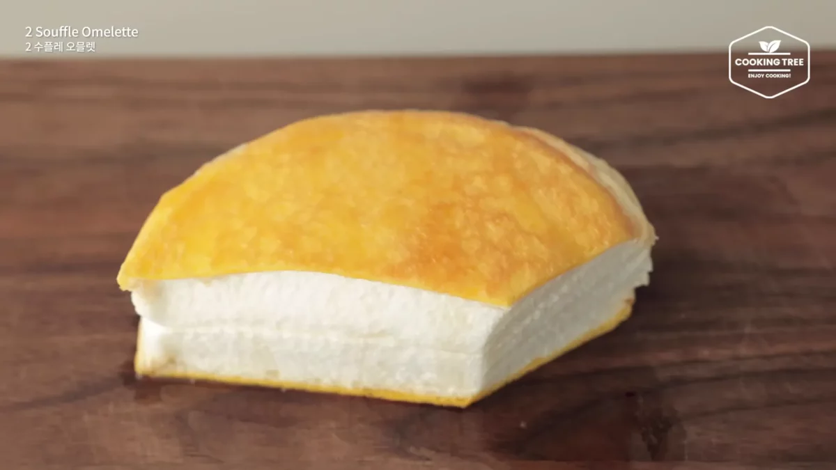 Ways to make Souffle Omelette with Eggs Easy Recipe