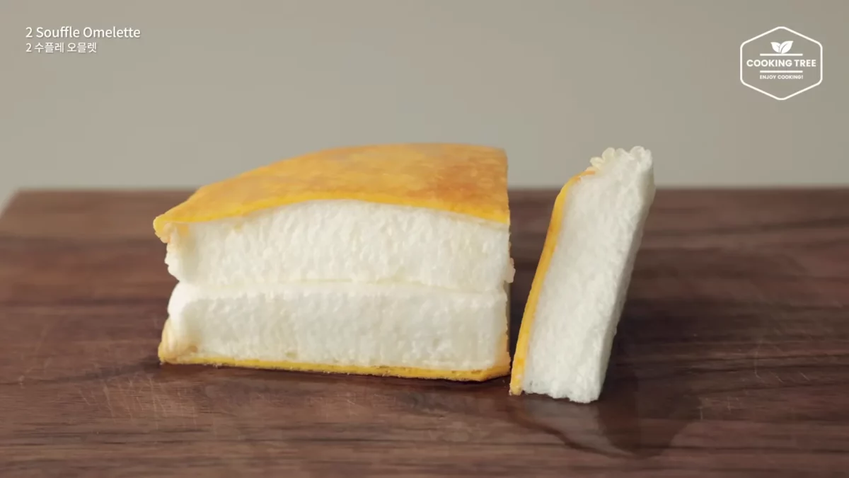 Ways to make Souffle Omelette with Eggs Easy Recipe