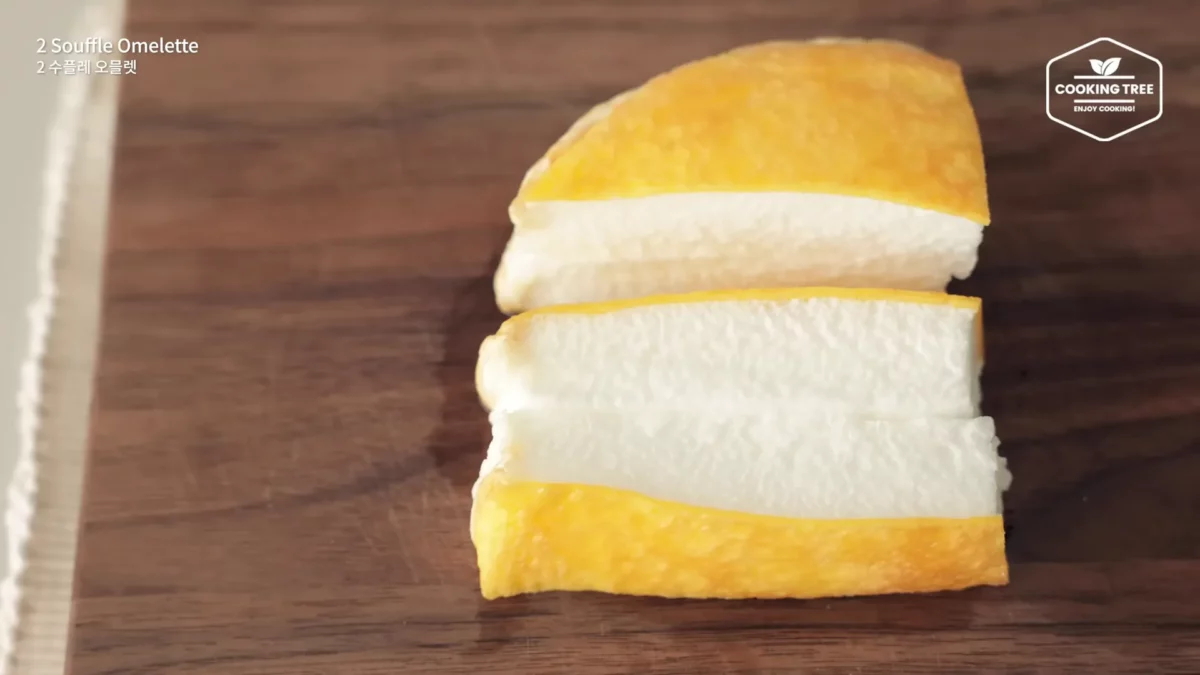 Ways to make Souffle Omelette with Eggs Easy Recipe