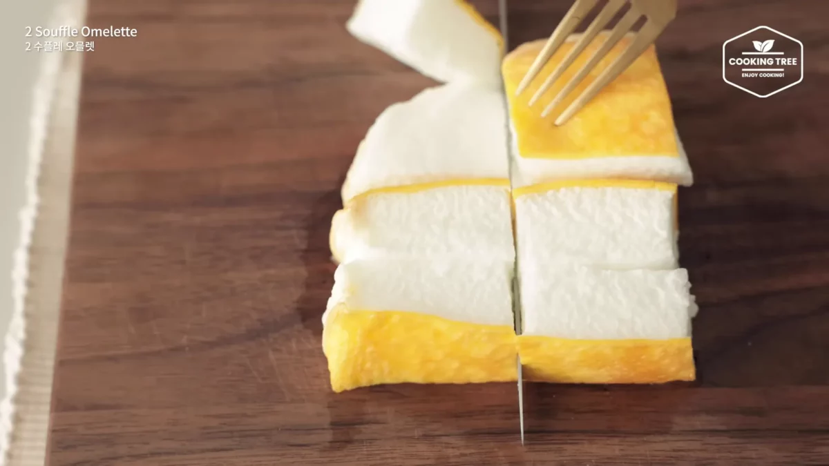 Ways to make Souffle Omelette with Eggs Easy Recipe