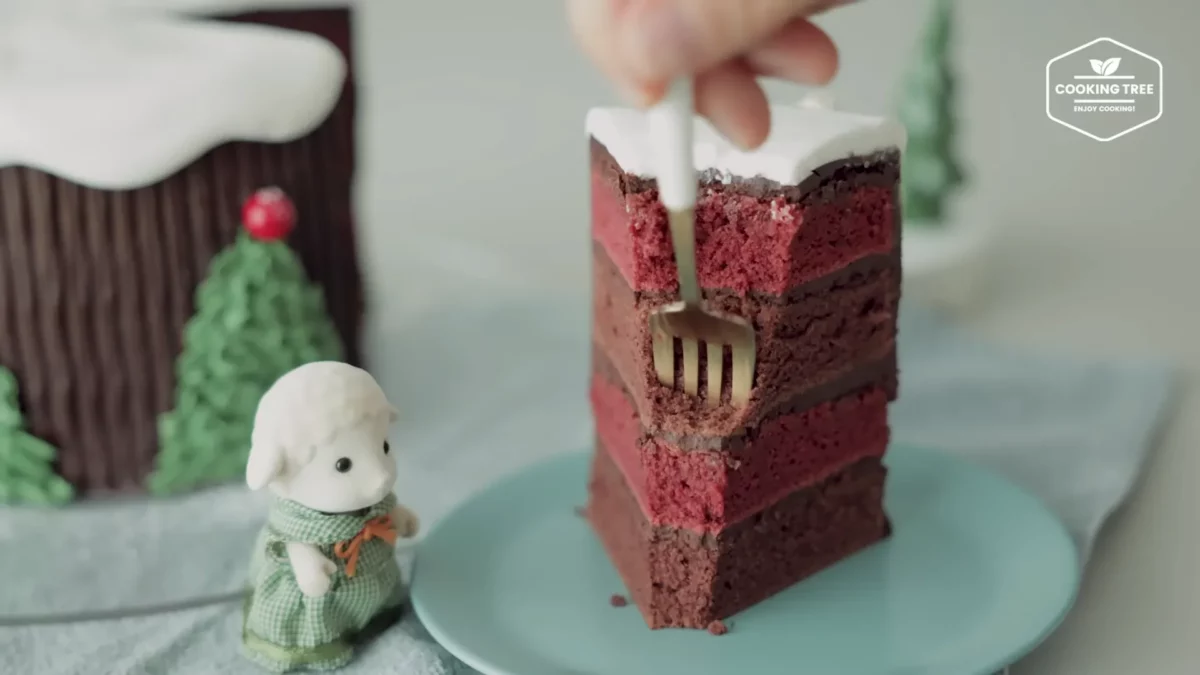 Christmas Red Velvet Chocolate Cake Recipe