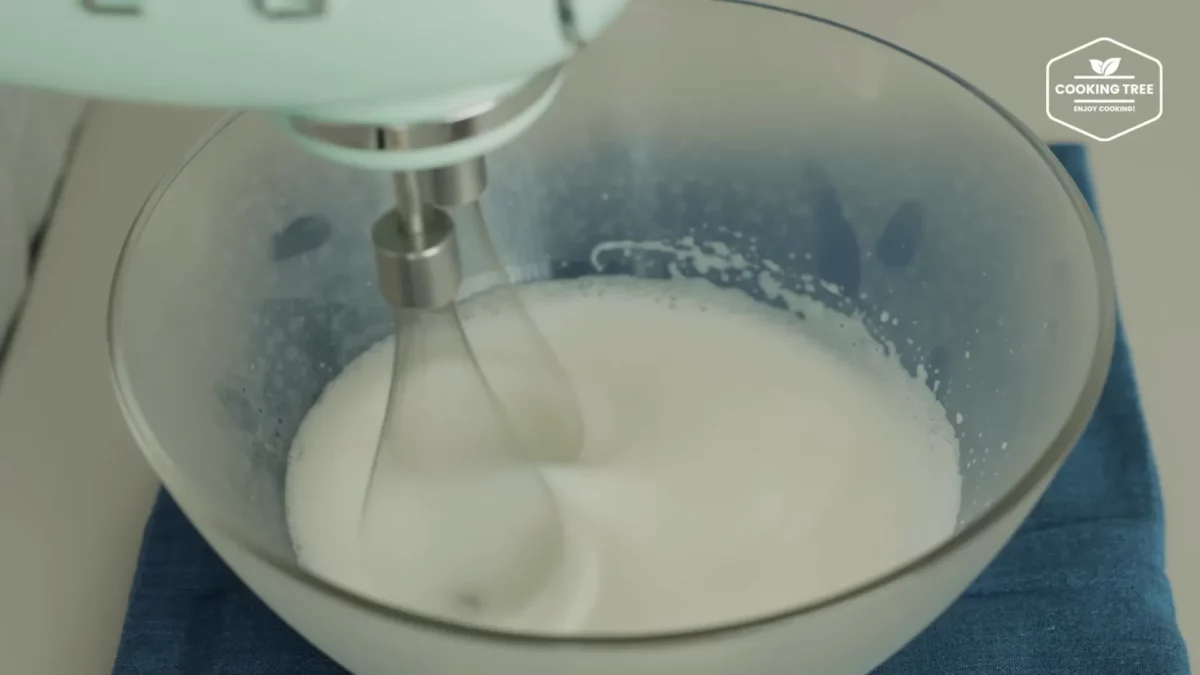 Christmas Red Velvet Chocolate Cake Recipe