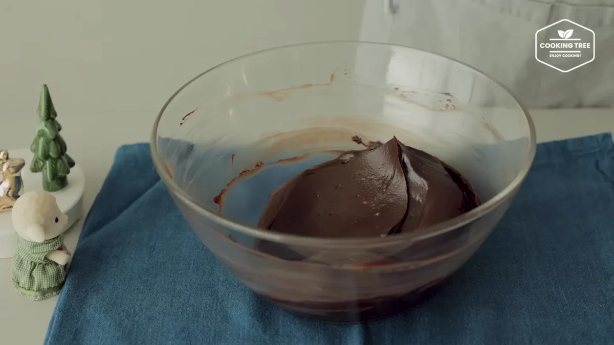 Christmas Red Velvet Chocolate Cake Recipe