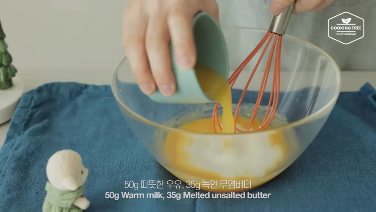 Christmas Red Velvet Chocolate Cake Recipe