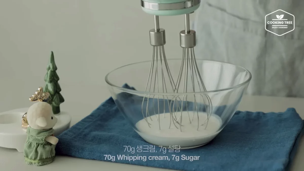 Christmas Red Velvet Chocolate Cake Recipe