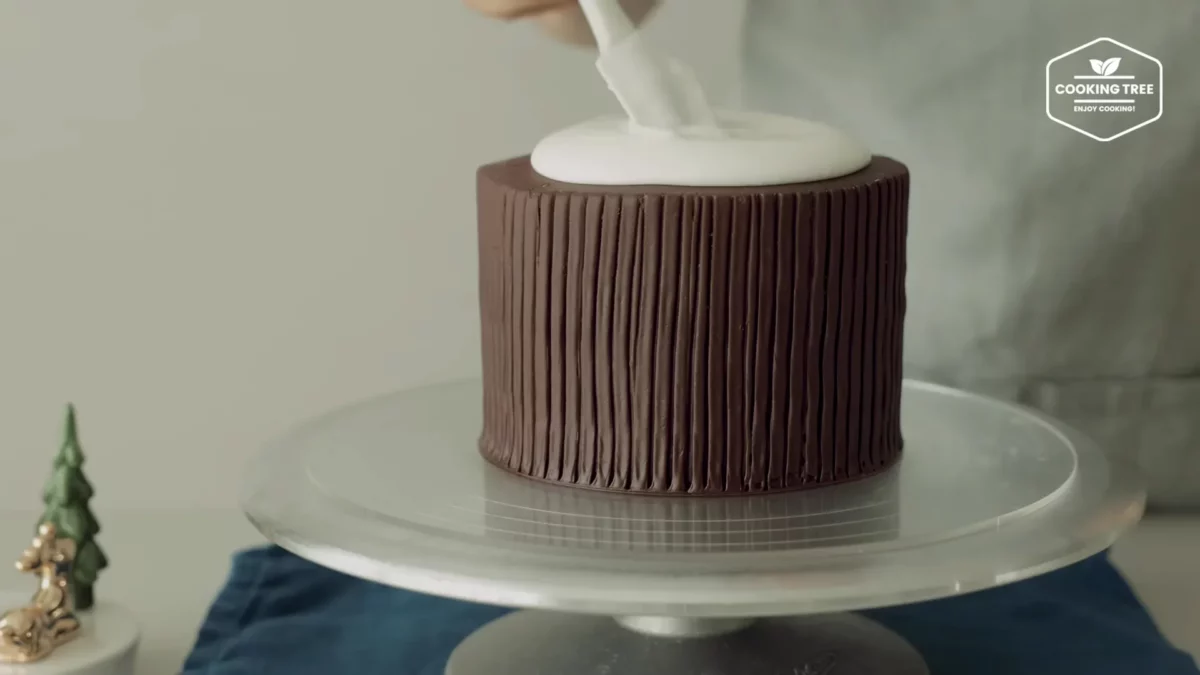 Christmas Red Velvet Chocolate Cake Recipe