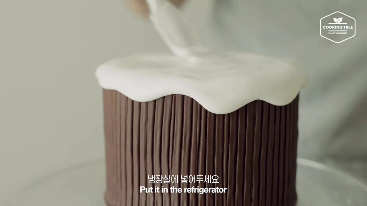 Christmas Red Velvet Chocolate Cake Recipe