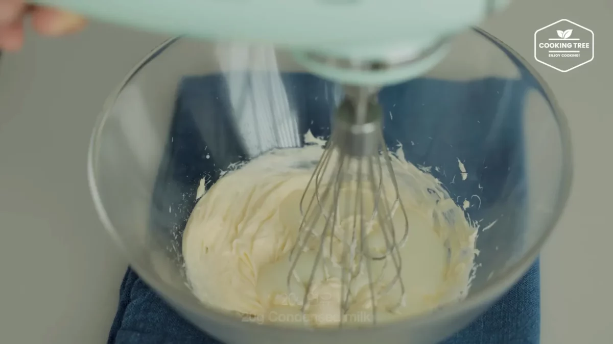 Christmas Red Velvet Chocolate Cake Recipe