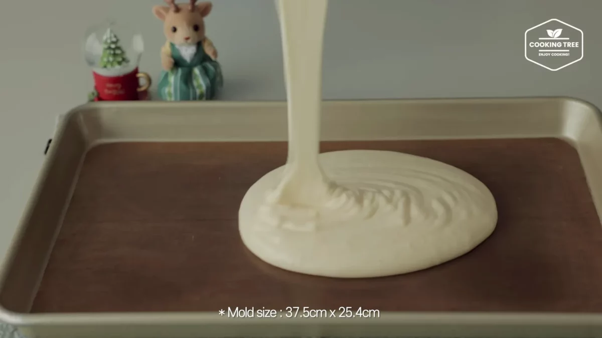 Christmas Strawberry Mug Cake Recipe