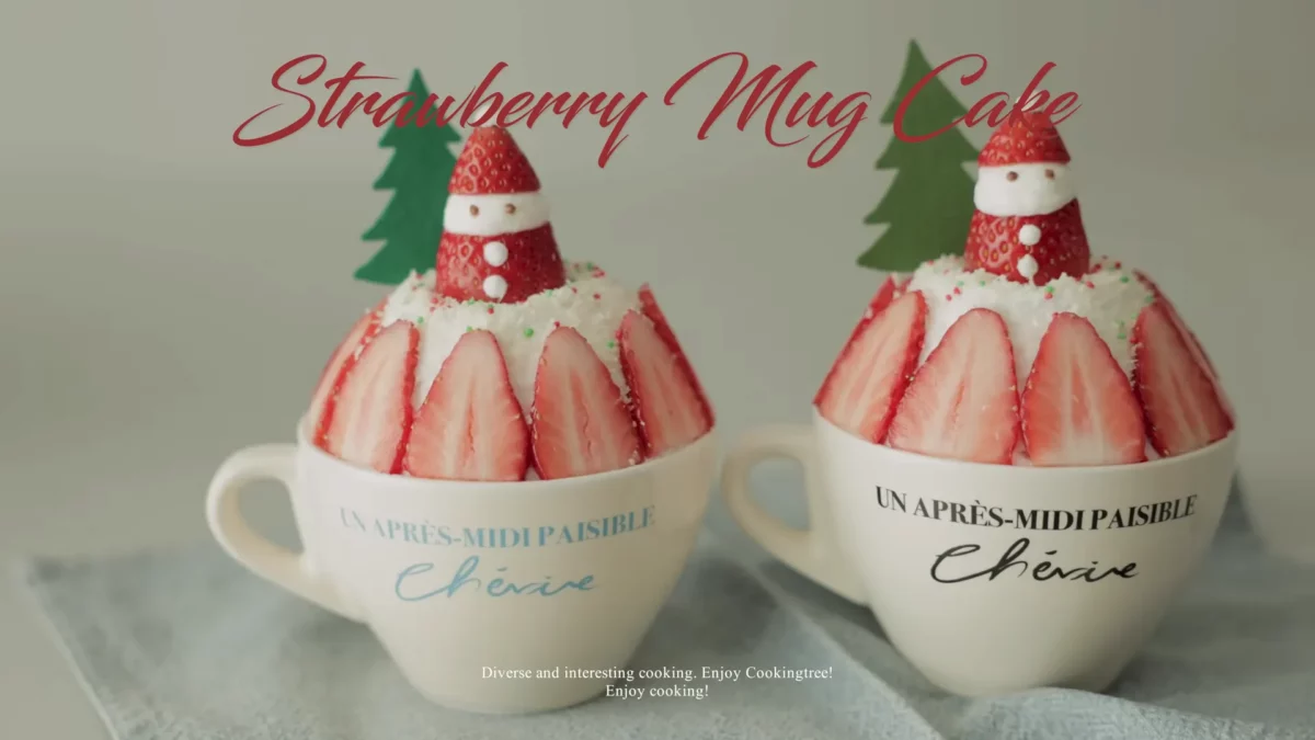 Christmas Strawberry Mug Cake Recipe