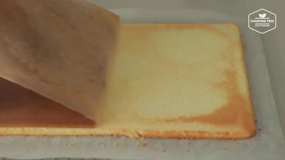 Christmas Strawberry Mug Cake Recipe