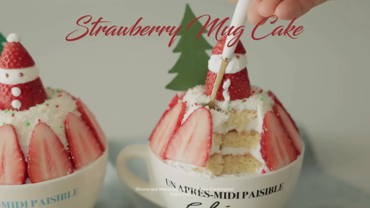Christmas Strawberry Mug Cake Recipe