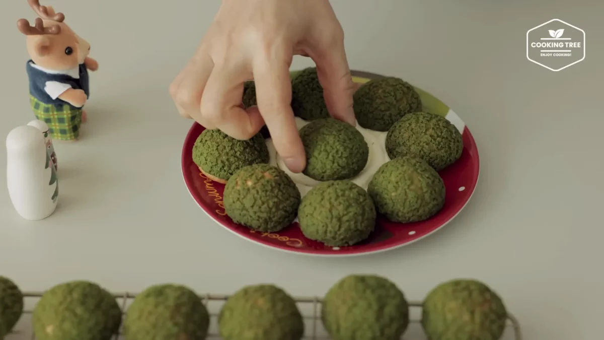 Christmas Tree Choux Au Craquelin Recipe