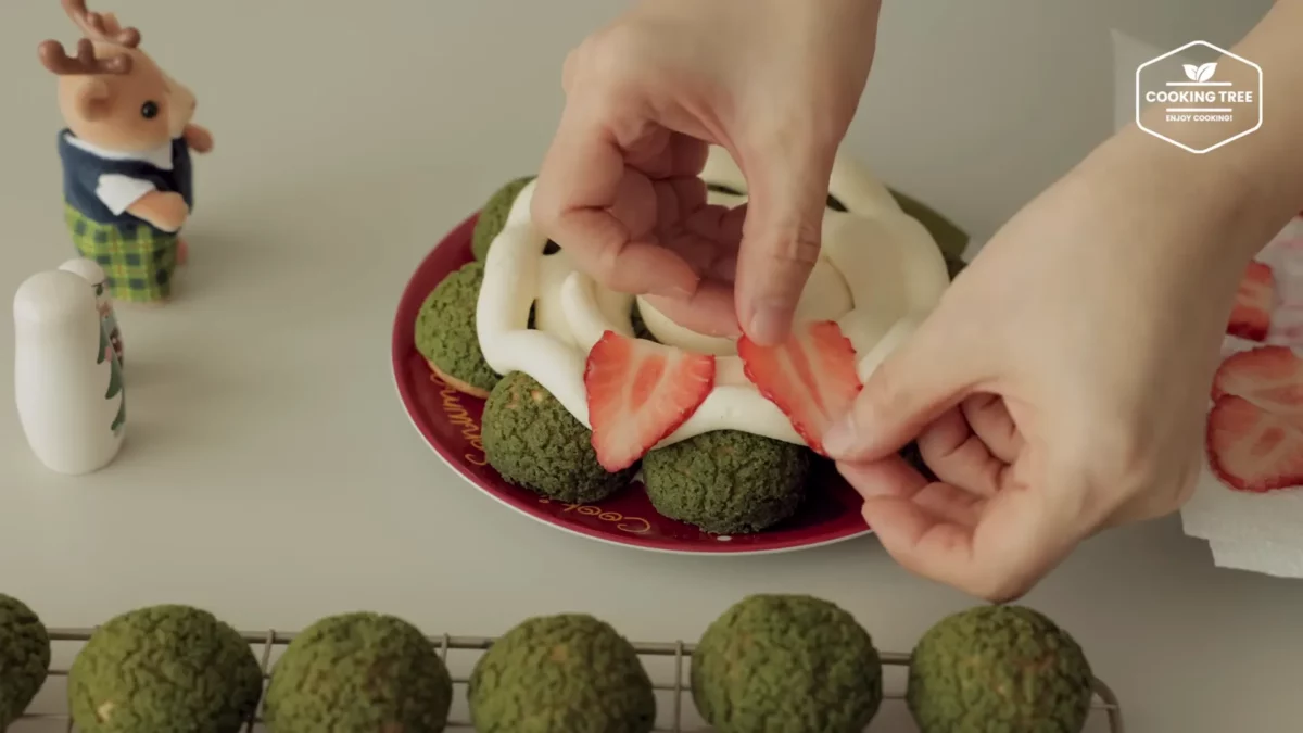 Christmas Tree Choux Au Craquelin Recipe