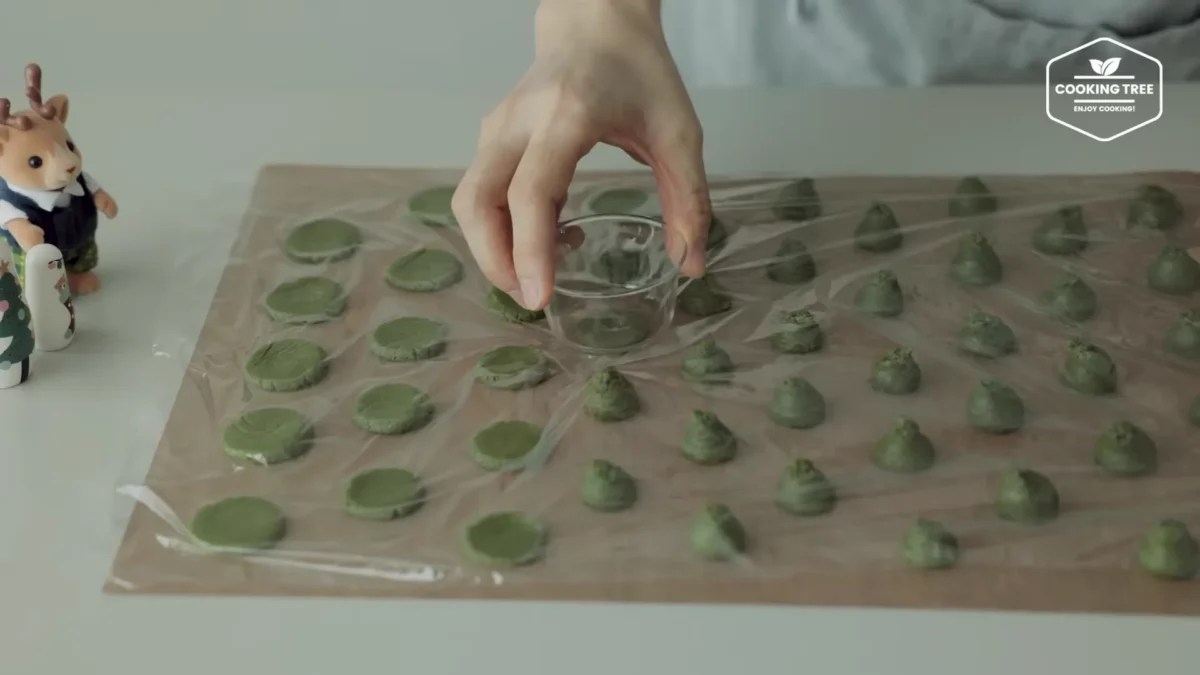 Christmas Tree Choux Au Craquelin Recipe