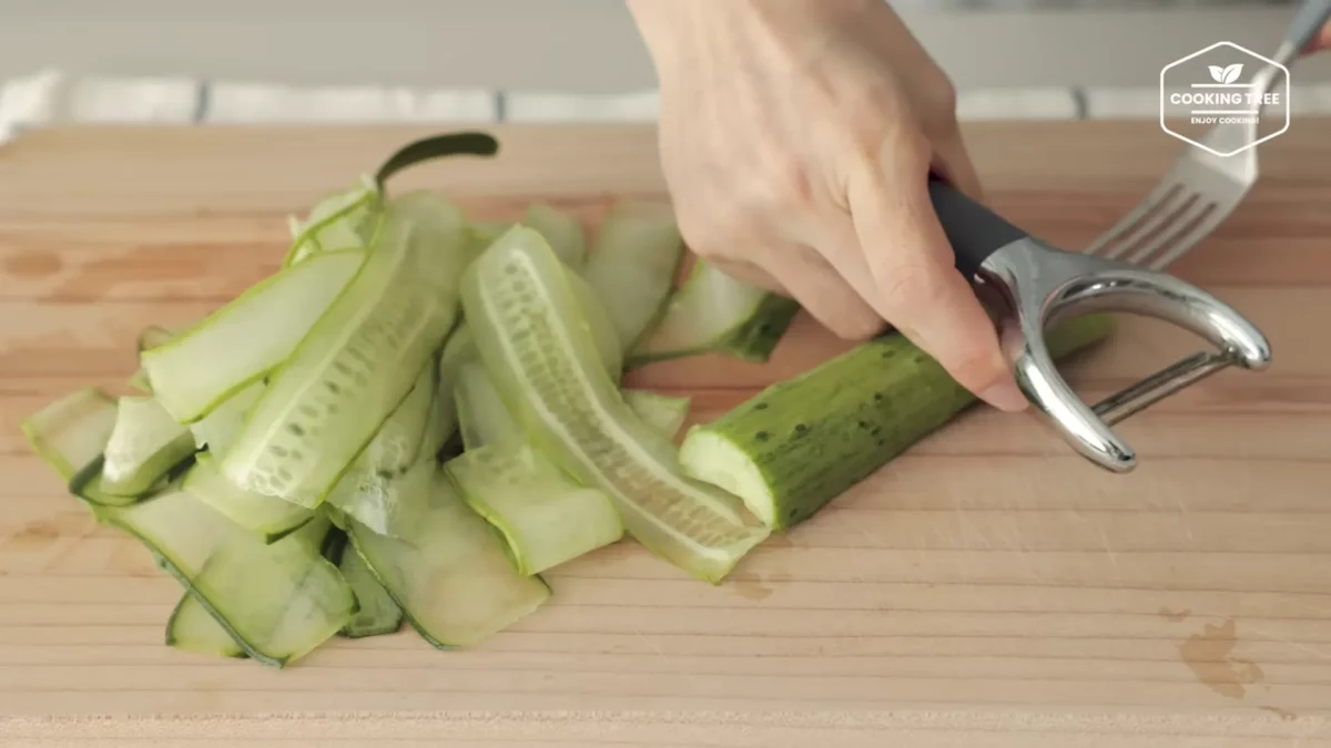 Cucumber Ham Egg Sandwich Recipe