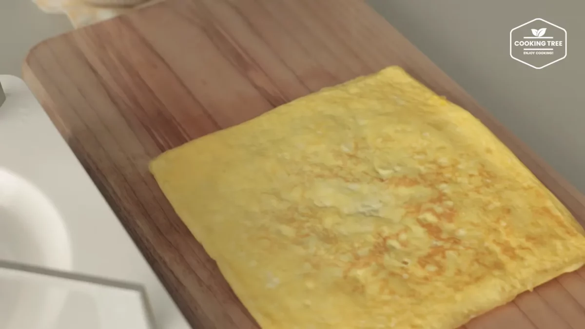 Cucumber Ham Egg Sandwich Recipe