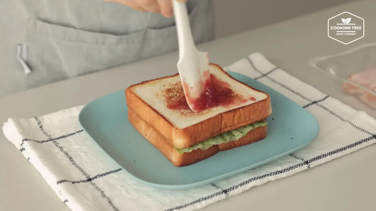 Cucumber Ham Egg Sandwich Recipe