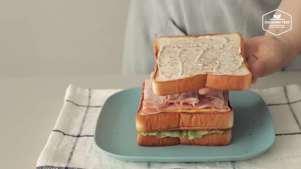 Cucumber Ham Egg Sandwich Recipe