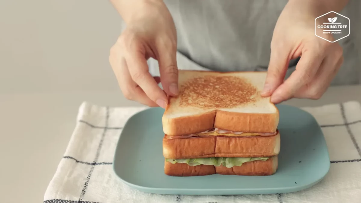 Cucumber Ham Egg Sandwich Recipe