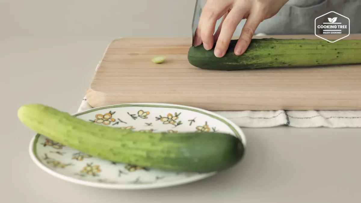 Cucumber Ham Egg Sandwich Recipe