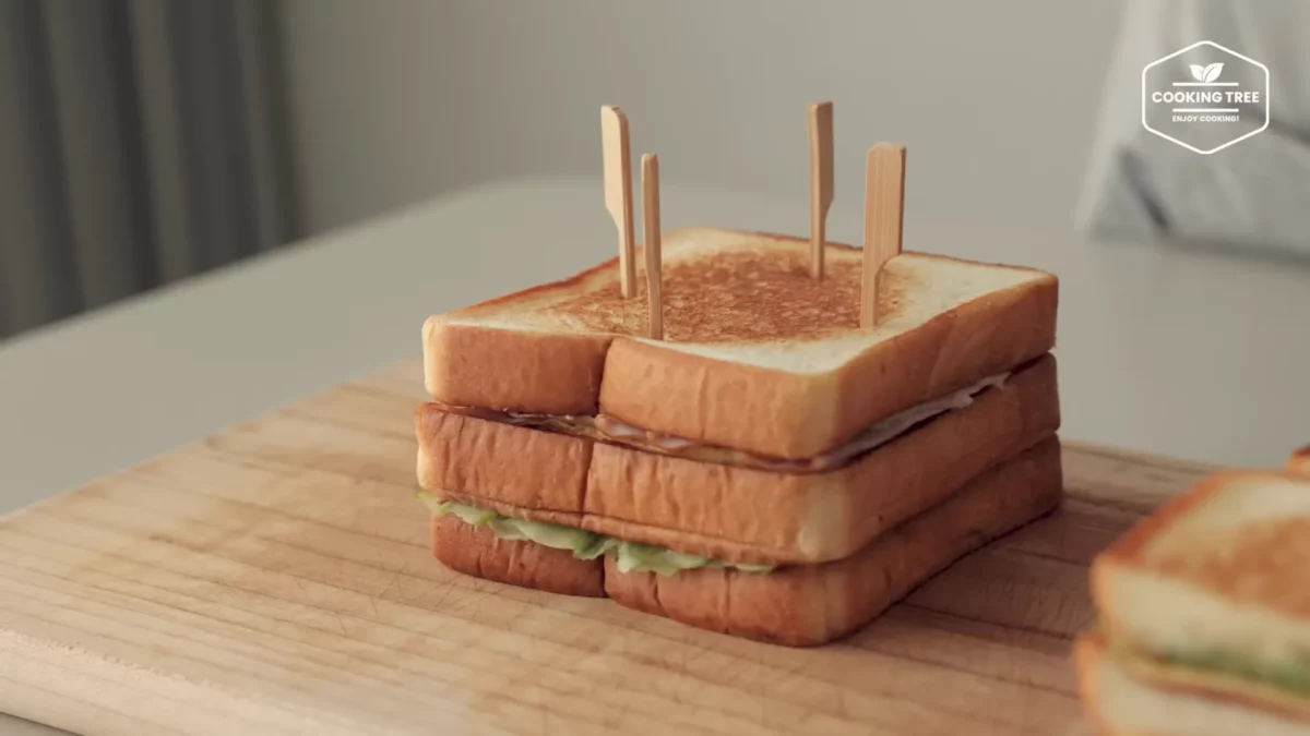 Cucumber Ham Egg Sandwich Recipe