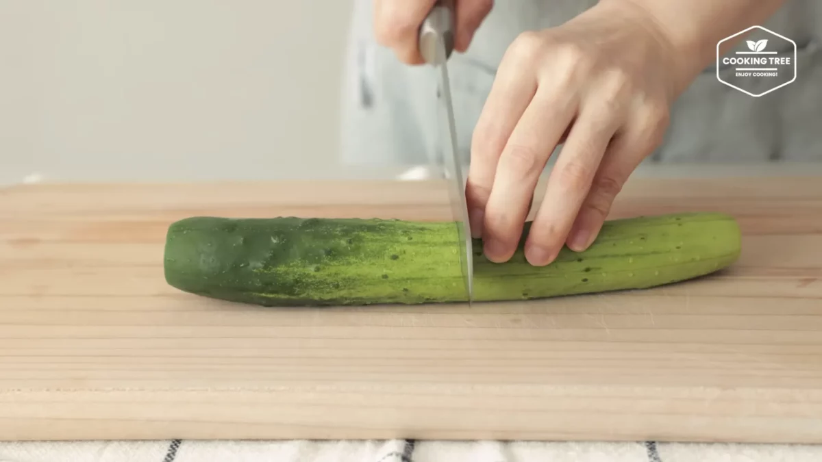 Cucumber Ham Egg Sandwich Recipe