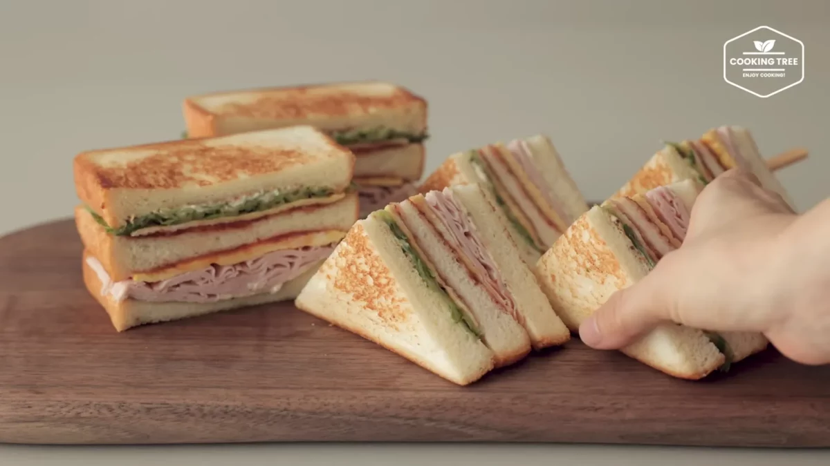 Cucumber Ham Egg Sandwich Recipe