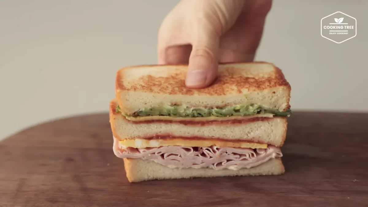 Cucumber Ham Egg Sandwich Recipe