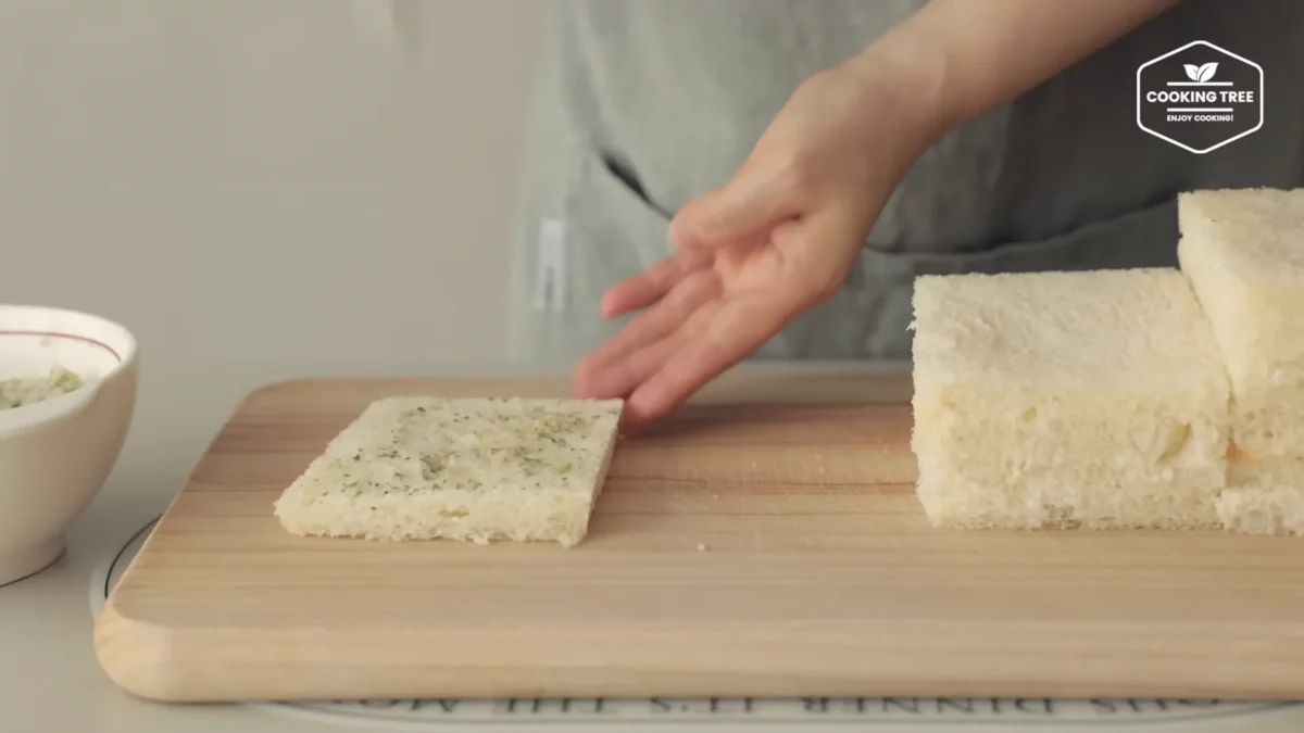 Garlic Butter Cheese Toast