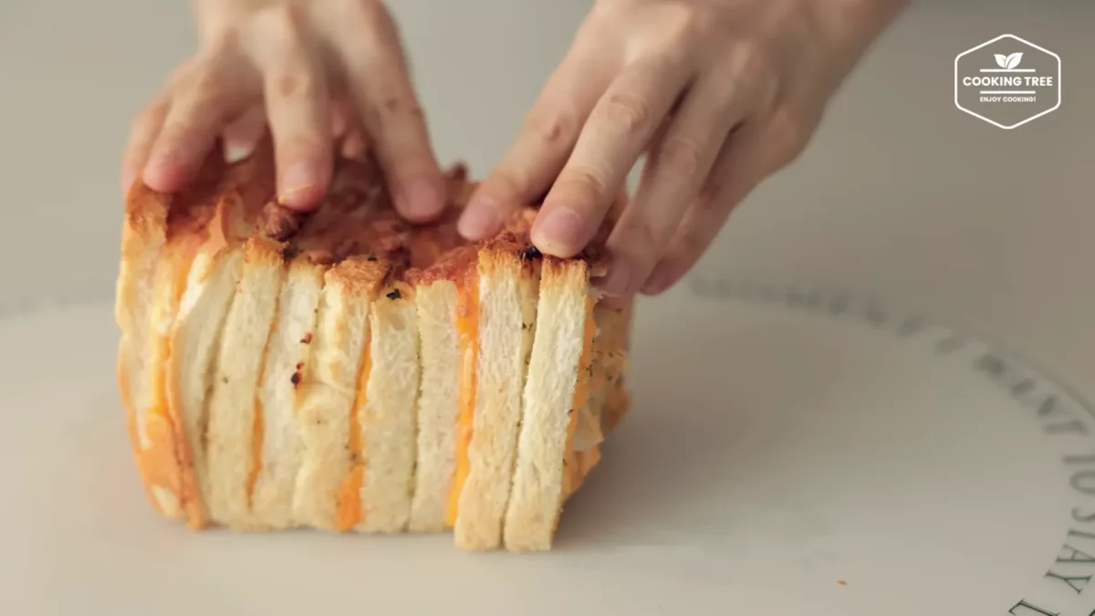 Garlic Butter Cheese Toast