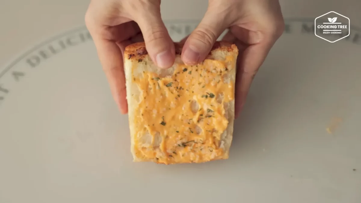 Garlic Butter Cheese Toast