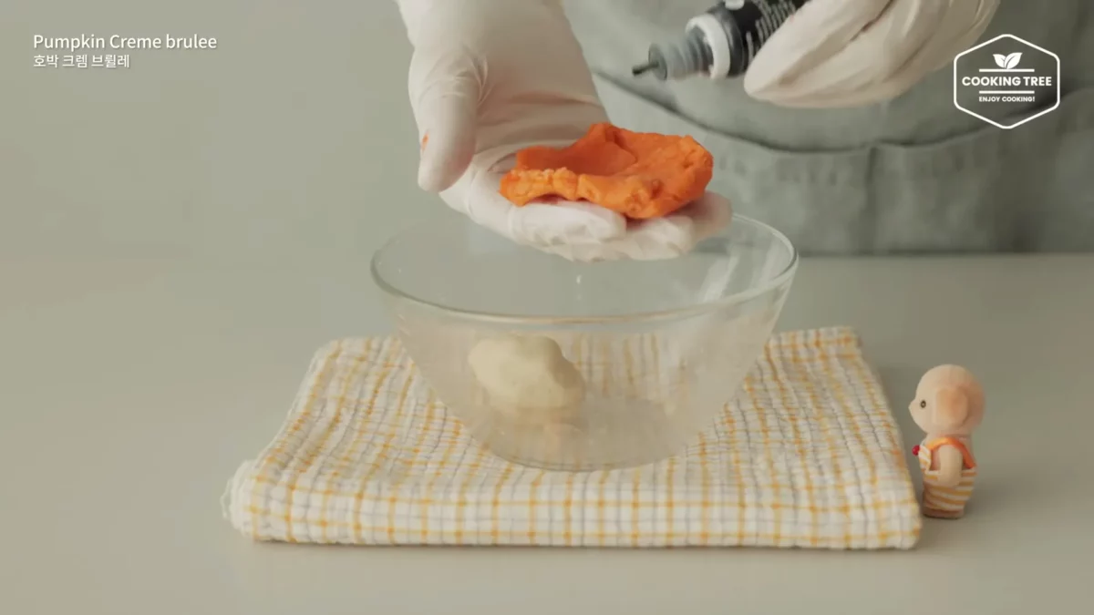 Halloween Pumpkin Creme brulee Cheese Toast Recipe