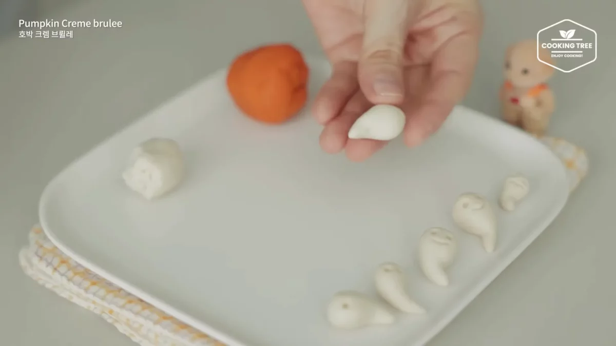 Halloween Pumpkin Creme brulee Cheese Toast Recipe