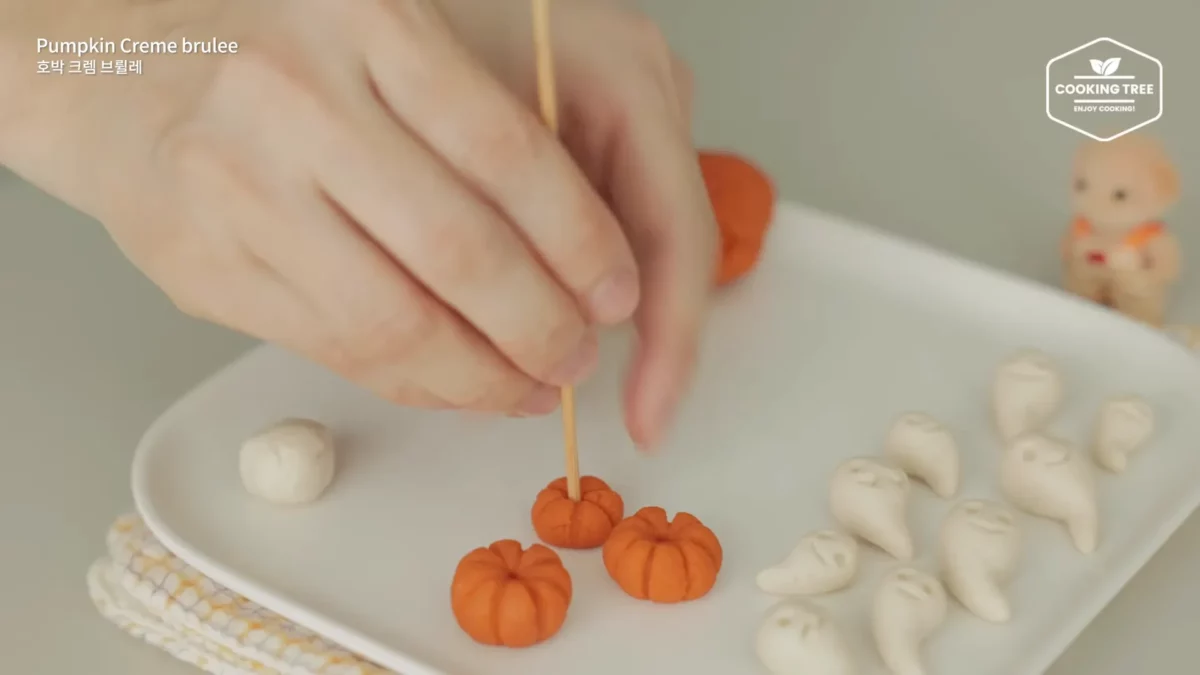 Halloween Pumpkin Creme brulee Cheese Toast Recipe