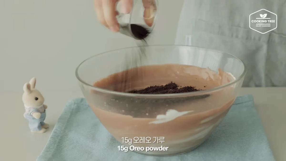 Rolled Oreo Cake Recipe