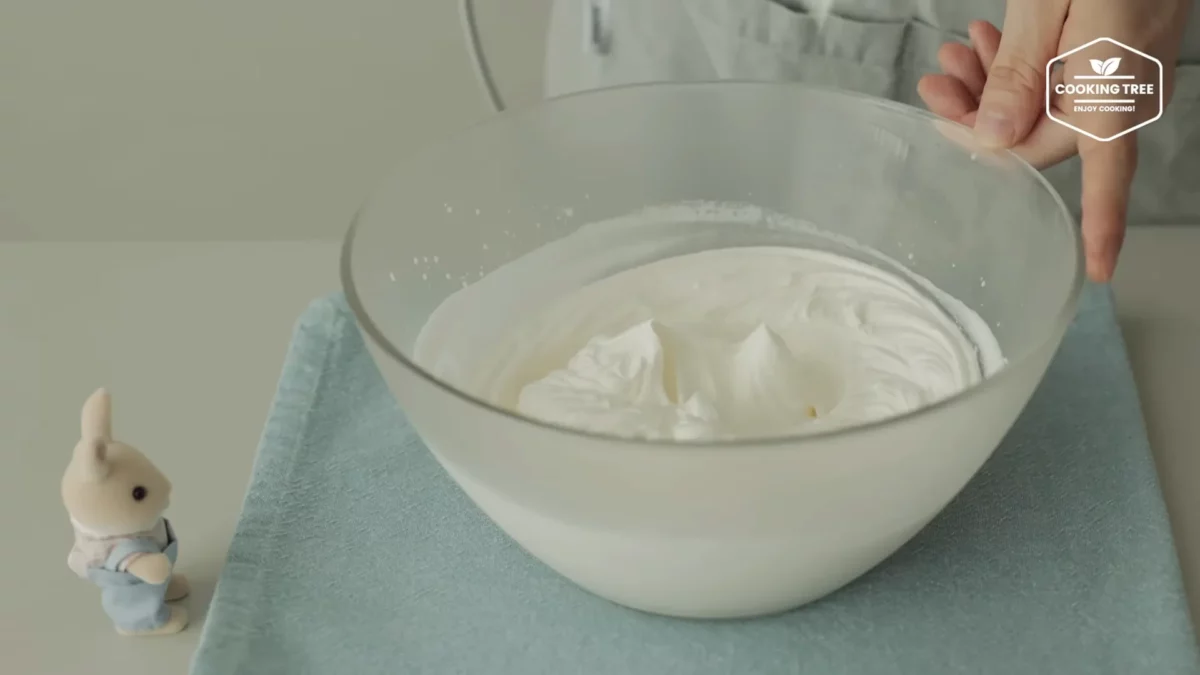 Rolled Oreo Cake Recipe