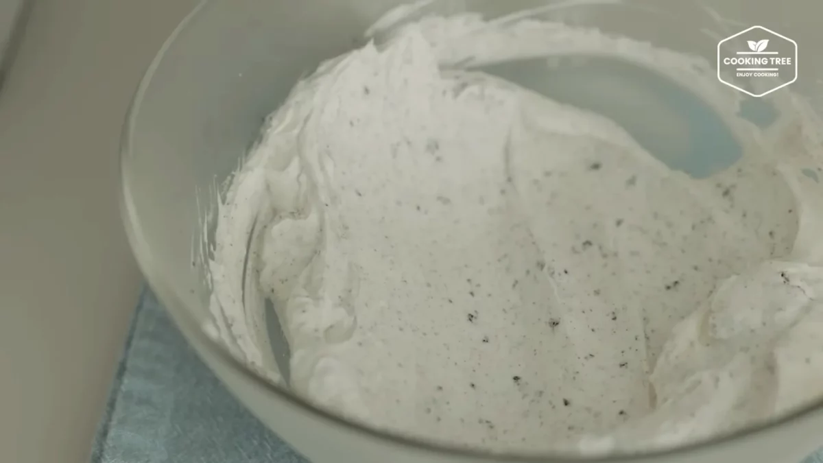 Rolled Oreo Cake Recipe