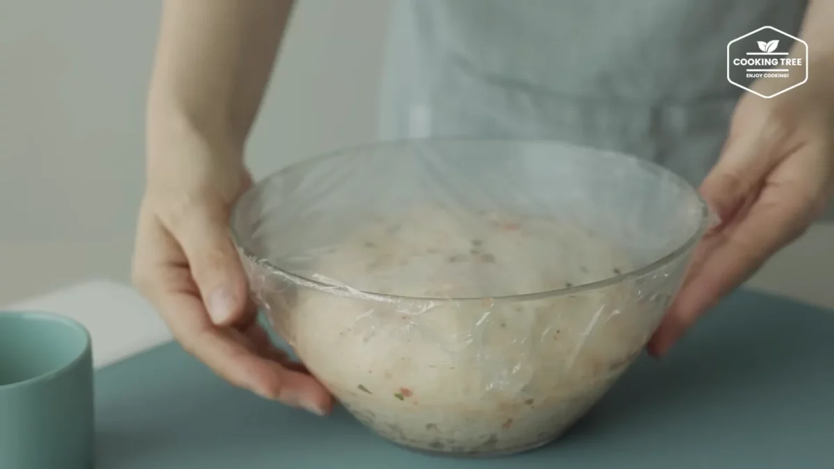 Soft Tomato Basil Cheese Bread