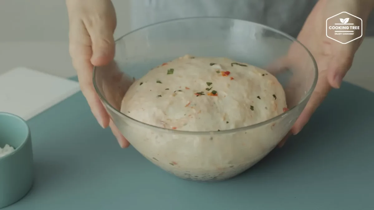 Soft Tomato Basil Cheese Bread