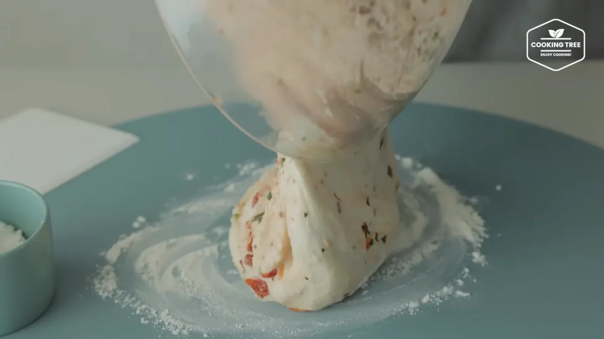 Soft Tomato Basil Cheese Bread