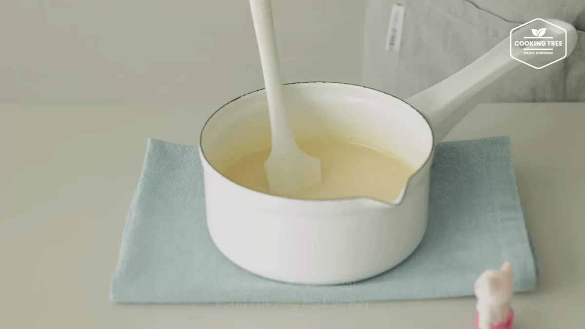 Strawberry Crepe Cheesecake